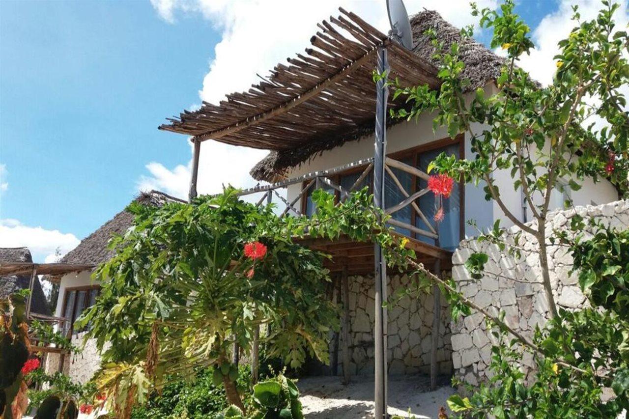 Zanbluu Beach Hotel Kiwengwa  ภายนอก รูปภาพ