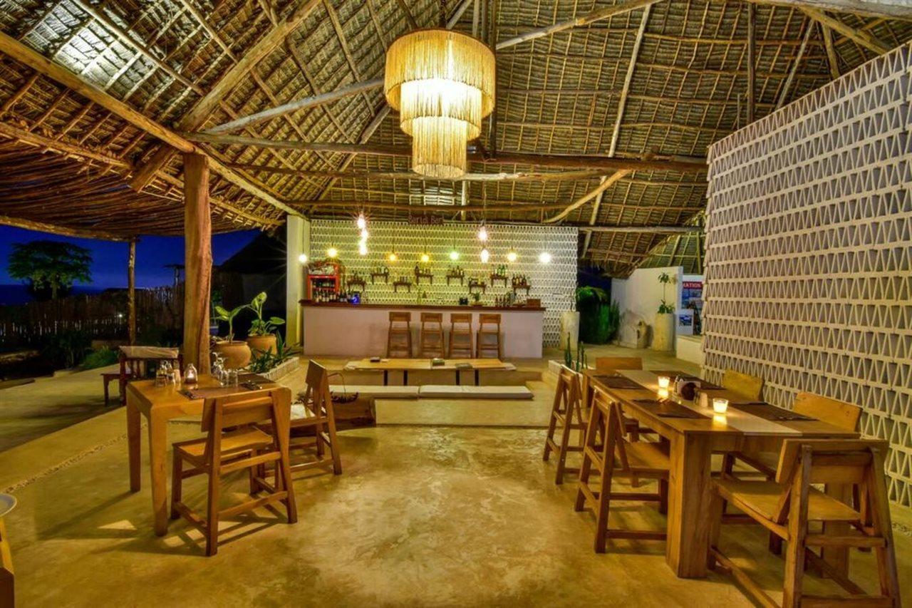 Zanbluu Beach Hotel Kiwengwa  ภายนอก รูปภาพ