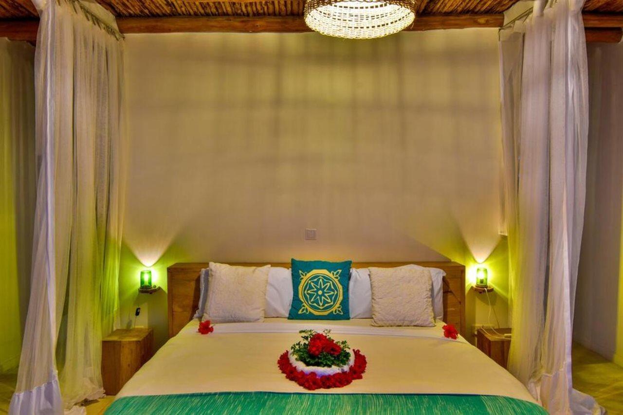 Zanbluu Beach Hotel Kiwengwa  ภายนอก รูปภาพ
