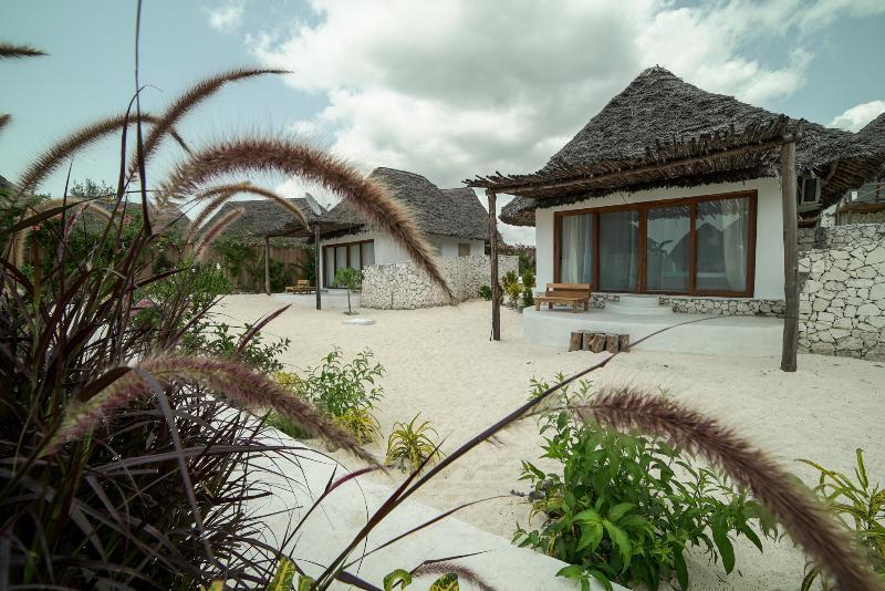 Zanbluu Beach Hotel Kiwengwa  ภายนอก รูปภาพ